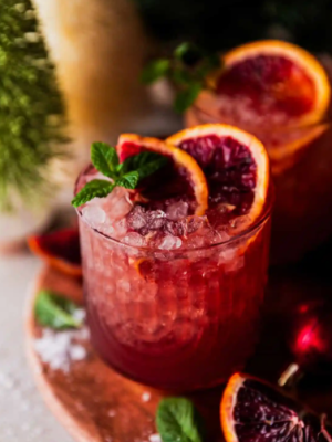 Crimson Noel Paloma Meet the Crimson Noel Paloma—a stunning holiday twist on the classic. ✨
Vibrant blood orange, tequila, grapefruit soda, and a sparkle of lime come together for a refreshing yet festive sip that feels like holiday magic in a glass. Garnished with ruby-red citrus for a show-stopping finish. 🍊🎄
Crafted with care by I’ll Drink To That!, your luxury mobile bar for unforgettable celebrations.